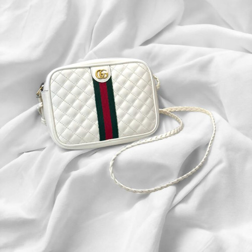 Gucci Quited camera bag