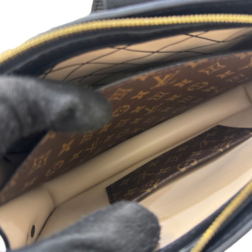 LV Trunk Clutch Reverse MNG