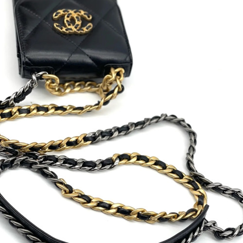 Chanel 19 phone bag 