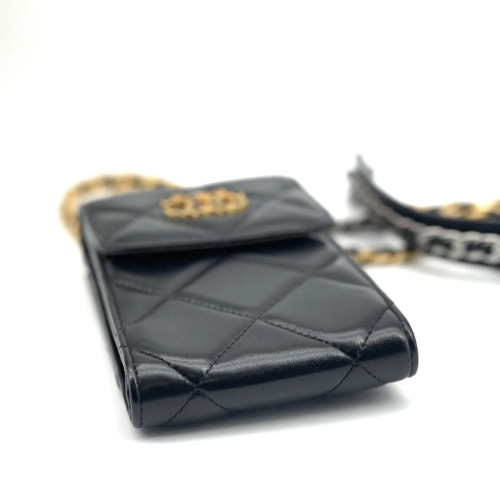 Chanel 19 phone bag 