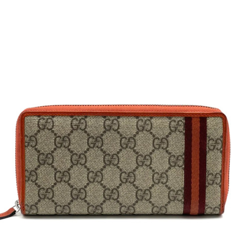 Gucci wallet 