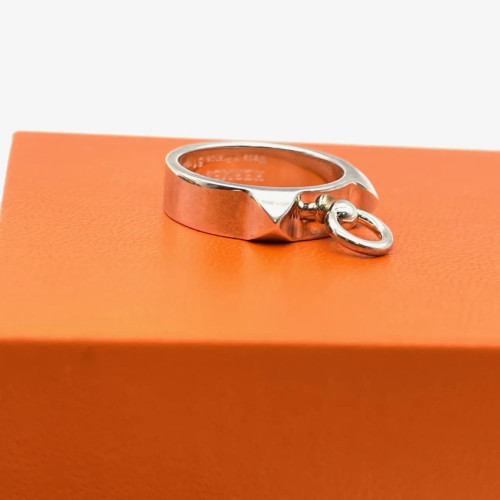 Hermès ring