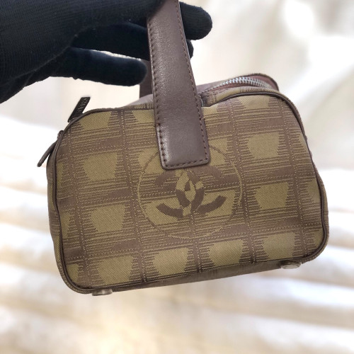 Chanel New Travel Line Vintage Case