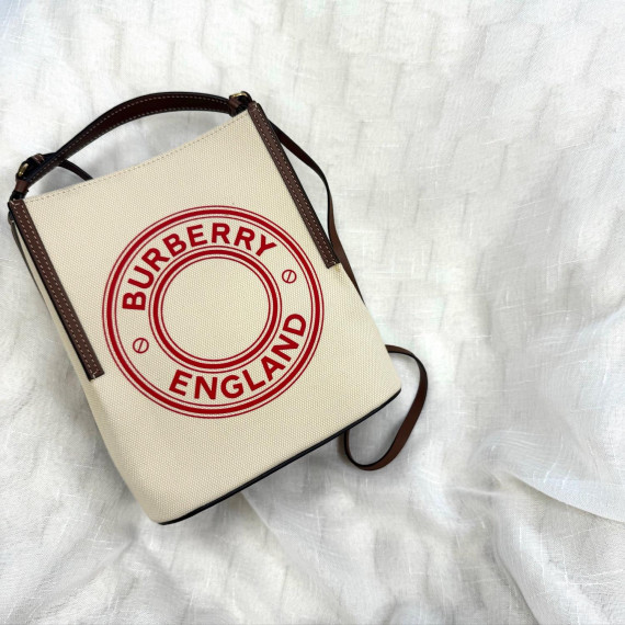 Burberry Peggy Bucket