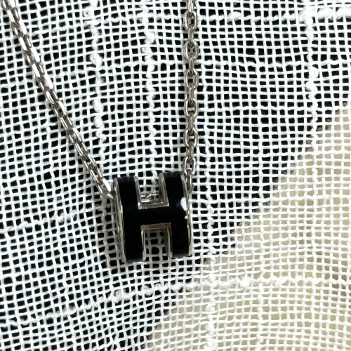 Hermès Mini Pop H Pendant