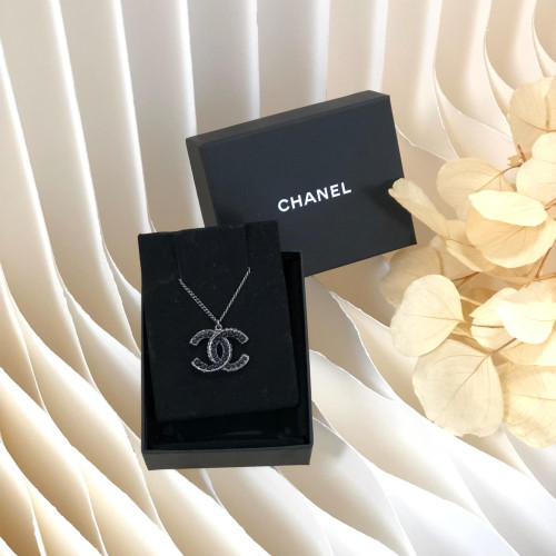 Chanel CC Pendant