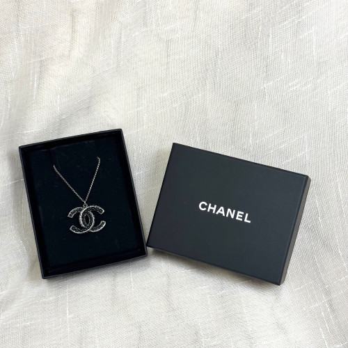 Chanel CC Pendant