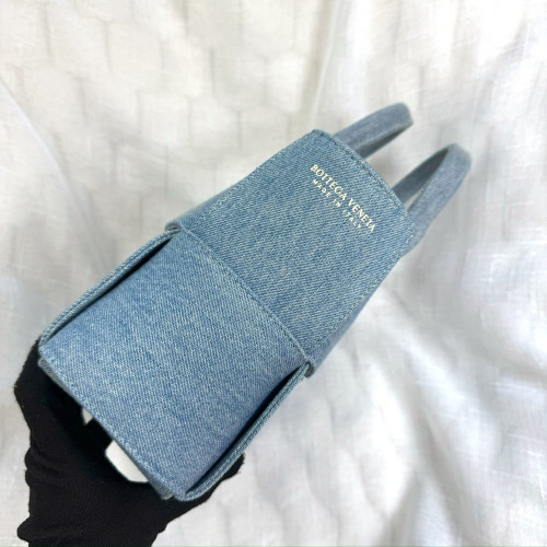 BV Cassette Tote Denim