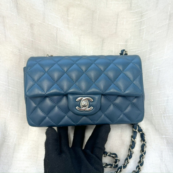 Chanel 20cm Flap