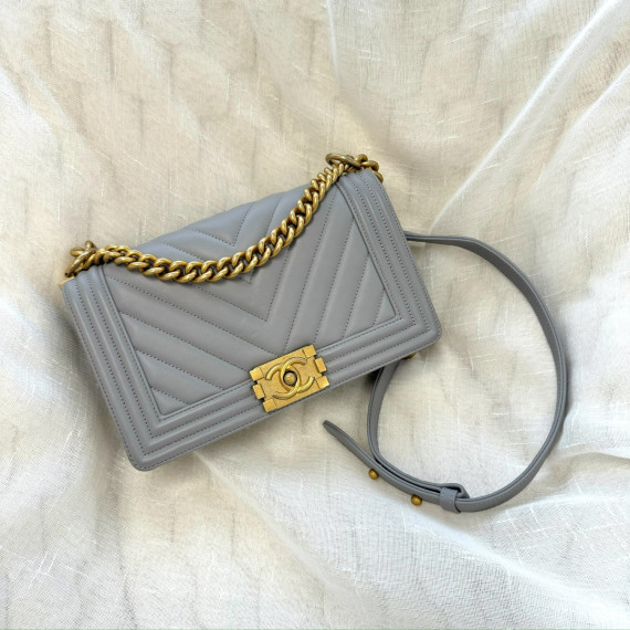 Chanel 25cm Boy Chevron