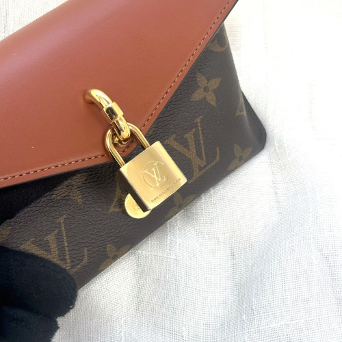 LV Padlock On Strap