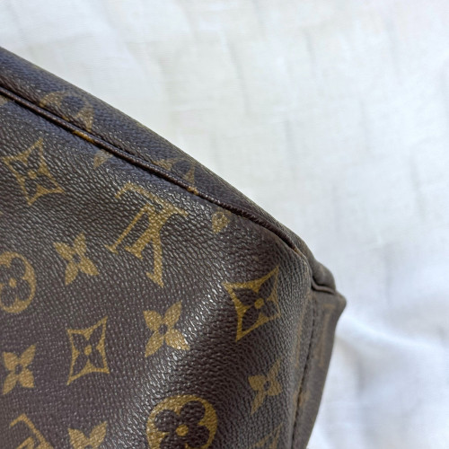 LV Neverfull MNG