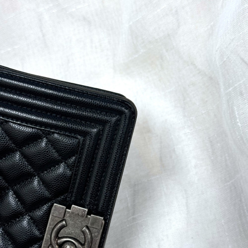 Chanel Boy 20cm