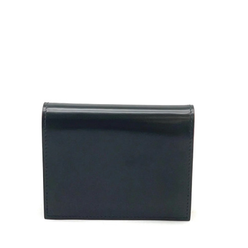 prada wallet 