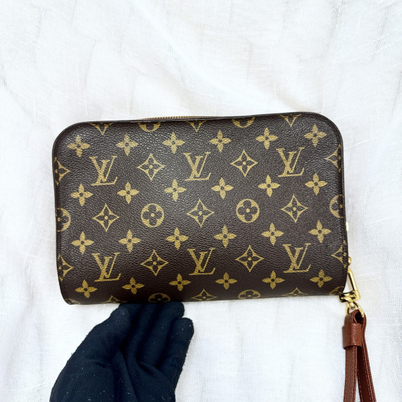 LV Orsay Clutch