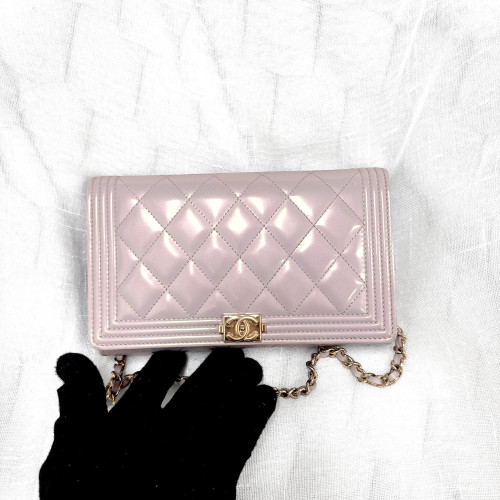 Chanel Boy Wallet On Chain