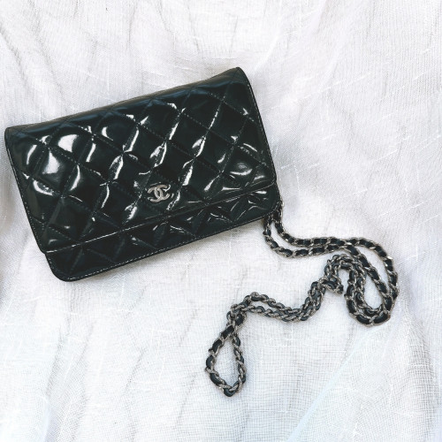 Chanel Patent Wallet On Chain