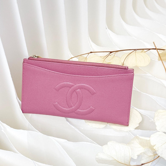 Chanel Zipped Long Wallet