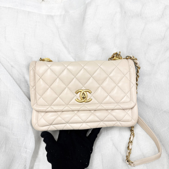 Chanel Tofu Flap 25cm