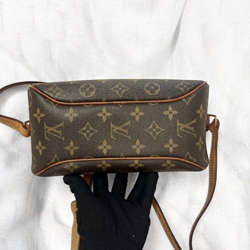 LV  MNG Senlis bag