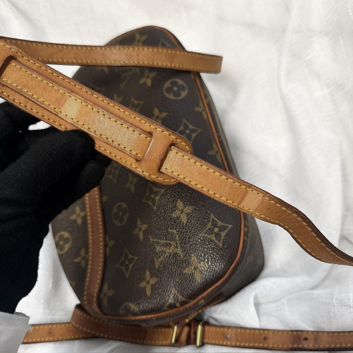 LV  MNG Senlis bag