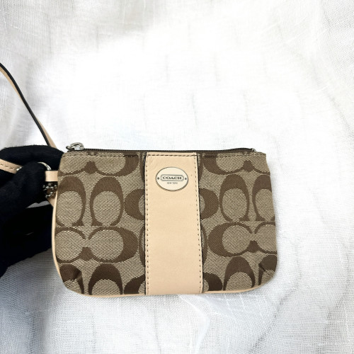 Coach Wristlet Pouch