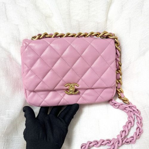 Chanel 18cm Soft Flap