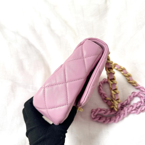 Chanel 18cm Soft Flap