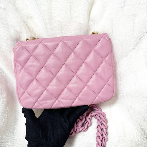 Chanel 18cm Soft Flap