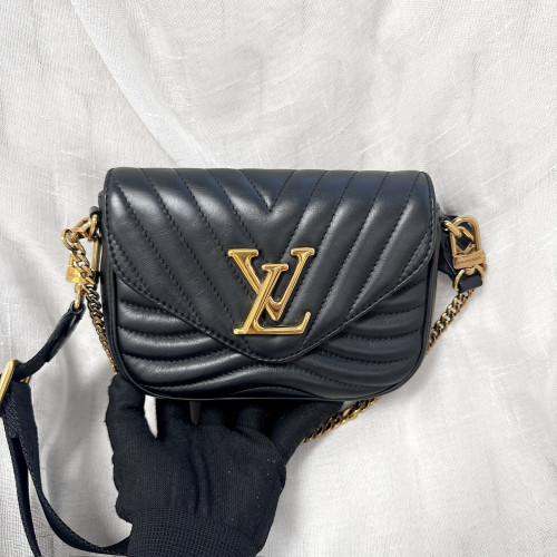 LV New Wave Multi-Pochette