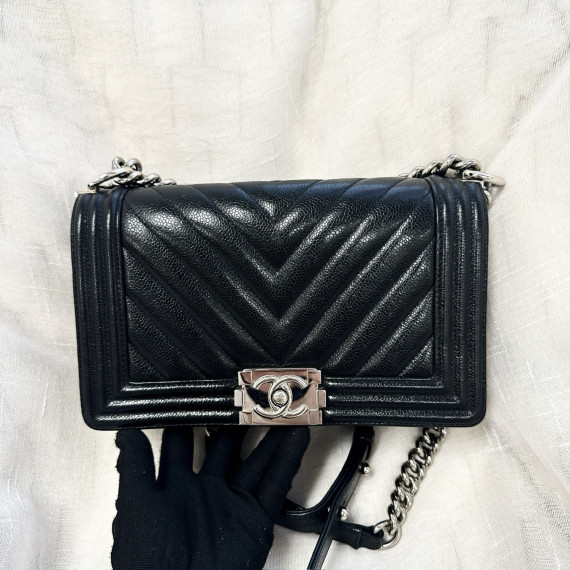 Chanel Boy 25cm Chevron