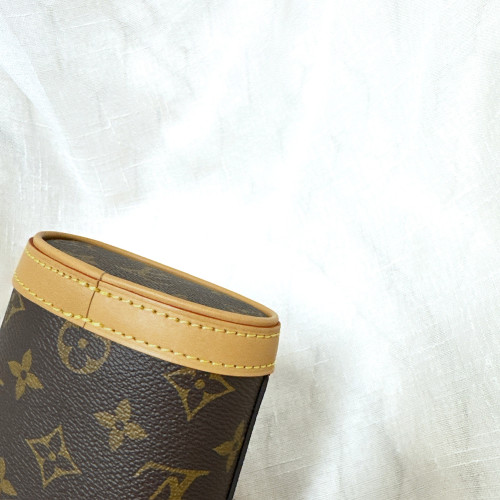 LV Fold Me Pouch