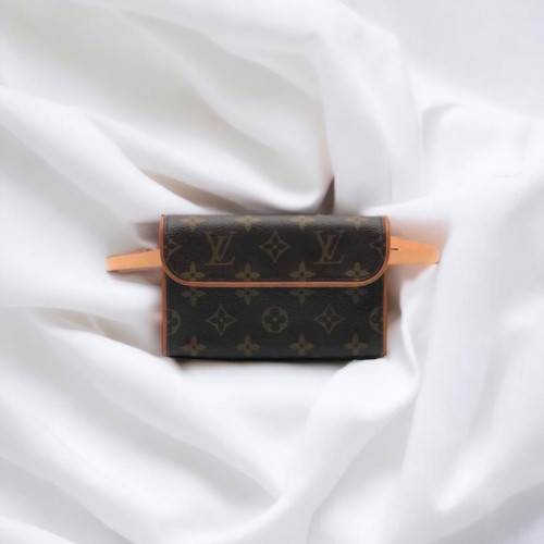 LV Belt Bag